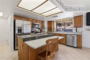 21515 Lou Ann Ct, Nuevo, CA 92567 - Photo 6