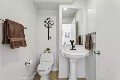 7210 Paseo Del Rio, Commerce, CA 90040 - Photo 14