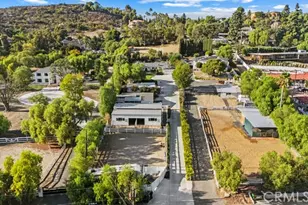 10903 Meads, Orange, CA 92869 - Photo 4