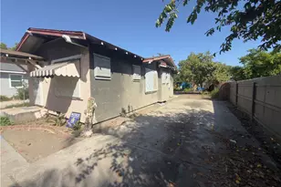 409 S Flower, Santa Ana, CA 92703 - Photo 2