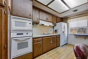 2248 Braeburn Ave, Fullerton, CA 92831 - Photo 2