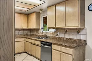 402 Greendale Dr, La Puente, CA 91746 - Photo 12