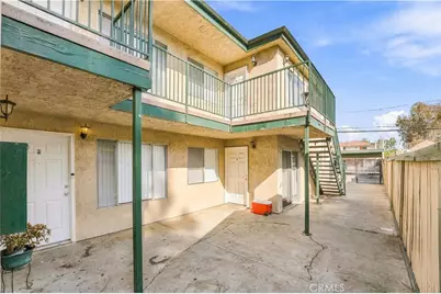 409 E Pine Street, Santa Ana, CA 92701 - Photo 6