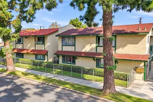 409 E Pine St, Santa Ana, CA 92701 - Photo 4