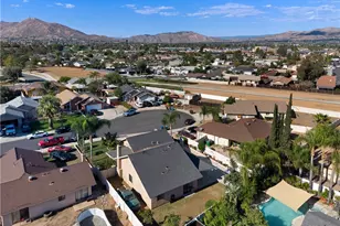 23211 Aristotle Ct, Moreno Valley, CA 92553 - Photo 34