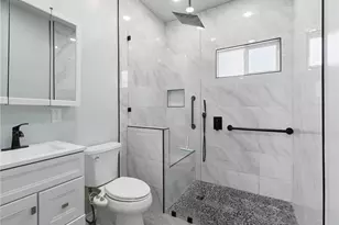 8834 Beverly Blvd, Pico Rivera, CA 90660 - Photo 10
