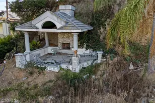 1651 Marlay, West Hollywood, CA 90069 - Photo 22