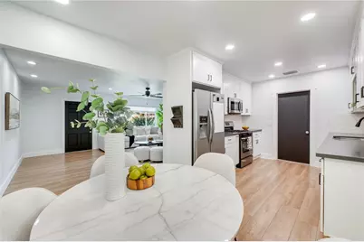 35005 Comberton, Yucaipa, CA 92399 - Photo 8