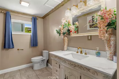 12122 207th, Lakewood, CA 90715 - Photo 42