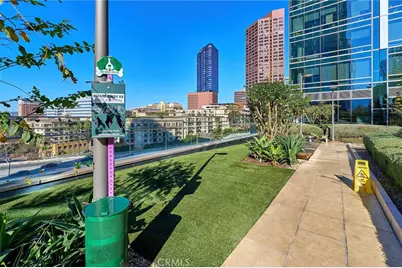 877 Francisco #1717, Los Angeles, CA 90017 - Photo 12