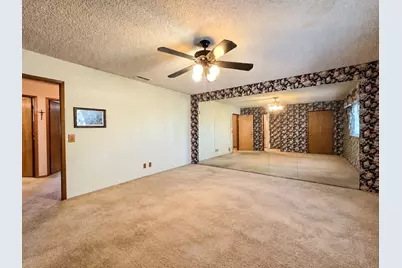 14760 Hopland, Victorville, CA 92394 - Photo 14