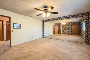 14760 Hopland, Victorville, CA 92394 - Photo 14