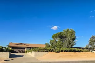 14760 Hopland, Victorville, CA 92394 - Photo 22