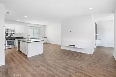 310 N Bellarose Way, Anaheim, CA 92805 - Photo 4