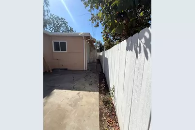 1705 252nd, Lomita, CA 90717 - Photo 6