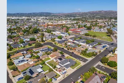 418 Union, Brea, CA 92821 - Photo 44