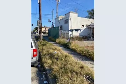 9200 Firth, Los Angeles, CA 90002 - Photo 4