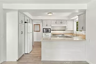 13431 Epping Way, Tustin, CA 92780 - Photo 12