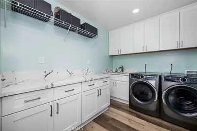 3708 Albury Avenue, Long Beach, CA 90808 - Photo 22