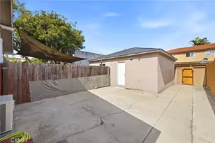 656 W 13th St, San Pedro, CA 90731 - Photo 8