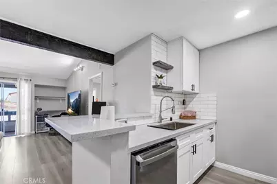 21800 Schoenborn #260, Canoga Park, CA 91304 - Photo 10
