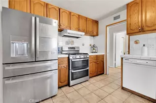 2650 E Sycamore, Anaheim, CA 92806 - Photo 18