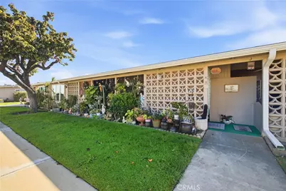 1300 Mayfield Road #61K, Seal Beach, CA 90740 - Photo 2