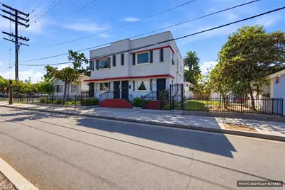 310 W 14th Street, Long Beach, CA 90813 - Photo 8