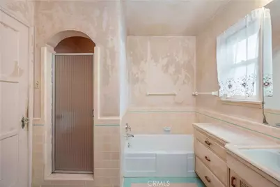 5233 E Broadway, Long Beach, CA 90803 - Photo 16