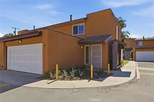 9201 Wakefield Ave, Panorama City, CA 91402 - Photo 2