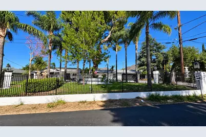 14401 Lakeside, Sylmar, CA 91342 - Photo 1