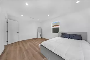 9611 S Vermont Ave, Los Angeles, CA 90044 - Photo 32