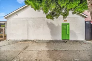 9611 S Vermont Ave, Los Angeles, CA 90044 - Photo 4