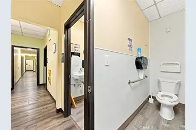8100 Telegraph, Downey, CA 90240 - Photo 32