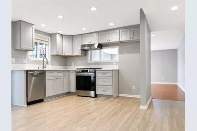 3131 Coral, Costa Mesa, CA 92626 - Photo 2