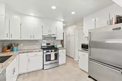 2408 Fairmont, Santa Ana, CA 92706 - Photo 10