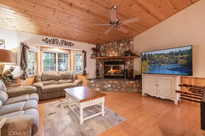 285 Santa Clara Boulevard, Big Bear Lake, CA 92315 - Photo 8