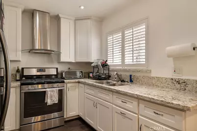 9438 Cedar Street #B, Bellflower, CA 90706 - Photo 6