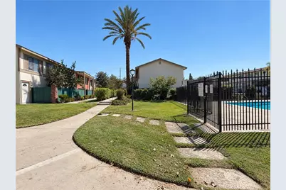 8180 Ferguson Green, Buena Park, CA 90621 - Photo 30