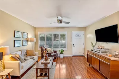 2032 E Blackwood, Anaheim, CA 92806 - Photo 10