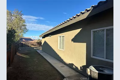 13332 Berkley, Victorville, CA 92392 - Photo 6