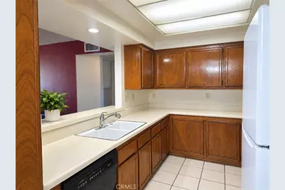 83 Town and Country Road #137, Pomona, CA 91766 - Photo 6