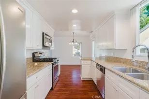 7426 Dempsey Ave, Van Nuys, CA 91406 - Photo 4