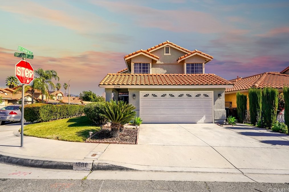 1098 Trujillo Ln, Colton, CA 92324-6254