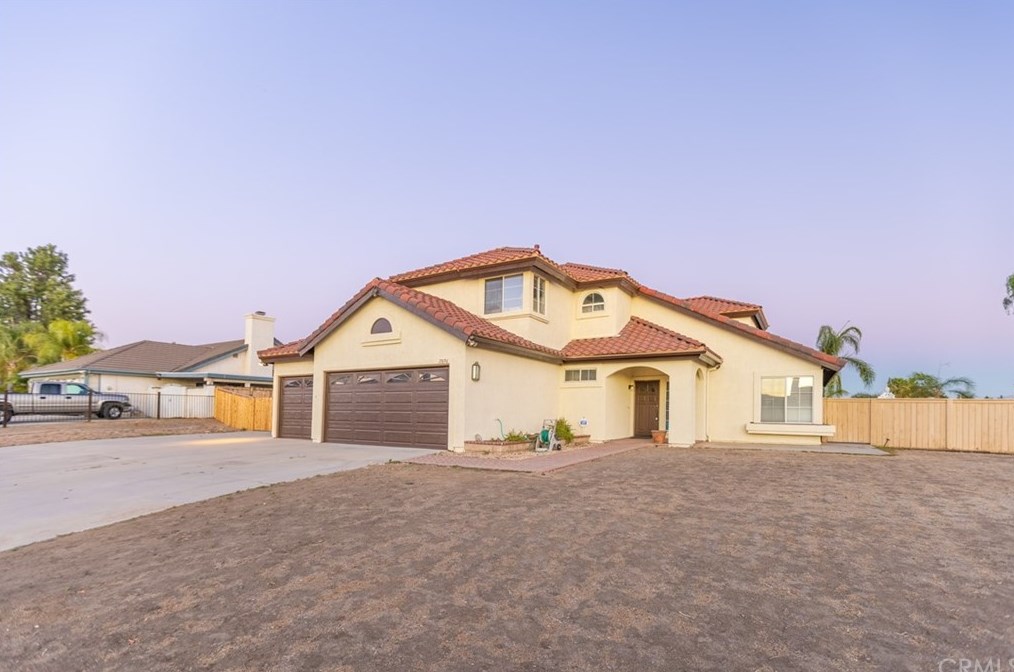11696 Valle Lindo, Moreno Valley, CA 92555-5310