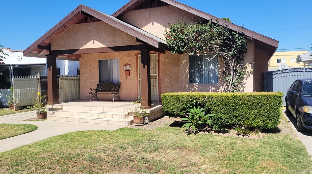 8145 Mountain View Ave, South Gate, CA 90280