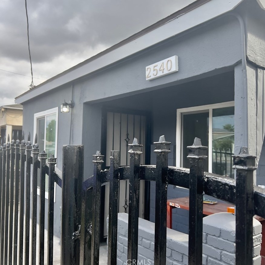 2540 E El Segundo Blvd, Compton, CA 90222