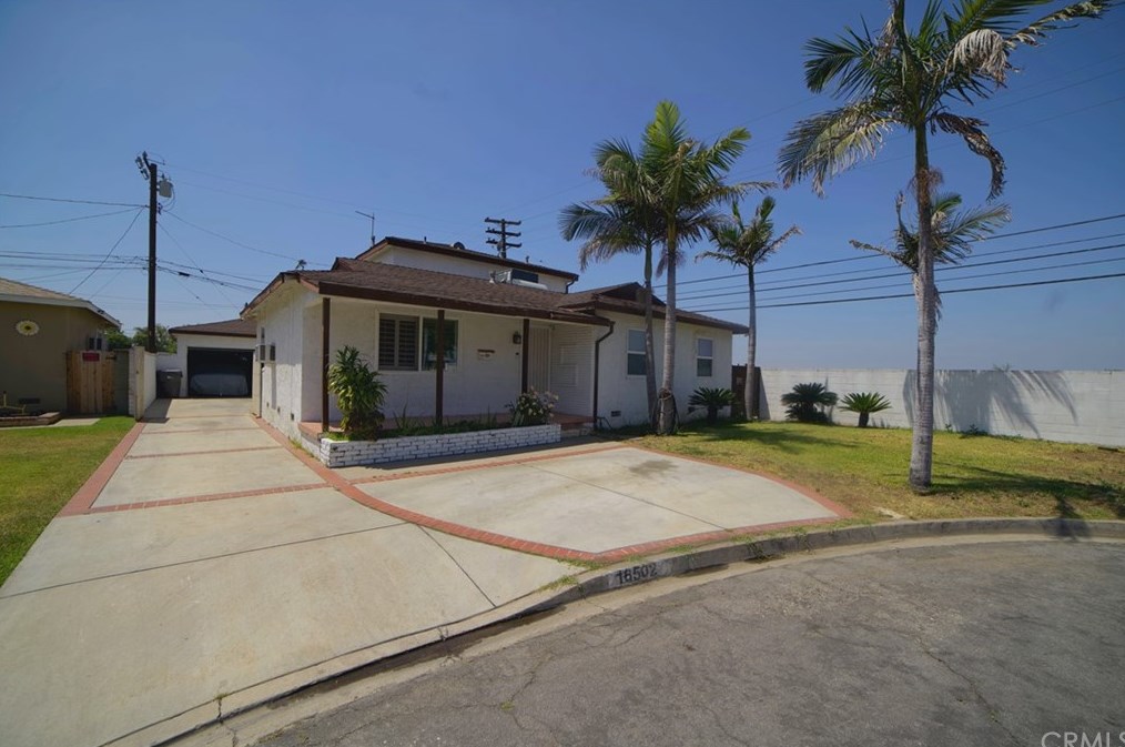 16502 E Nubia St, Covina, CA 91722