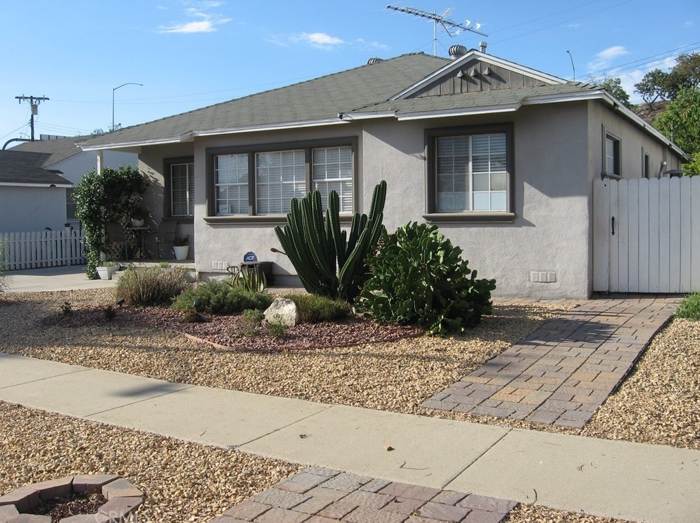 10527 Angell St, Norwalk, CA 90650-2146