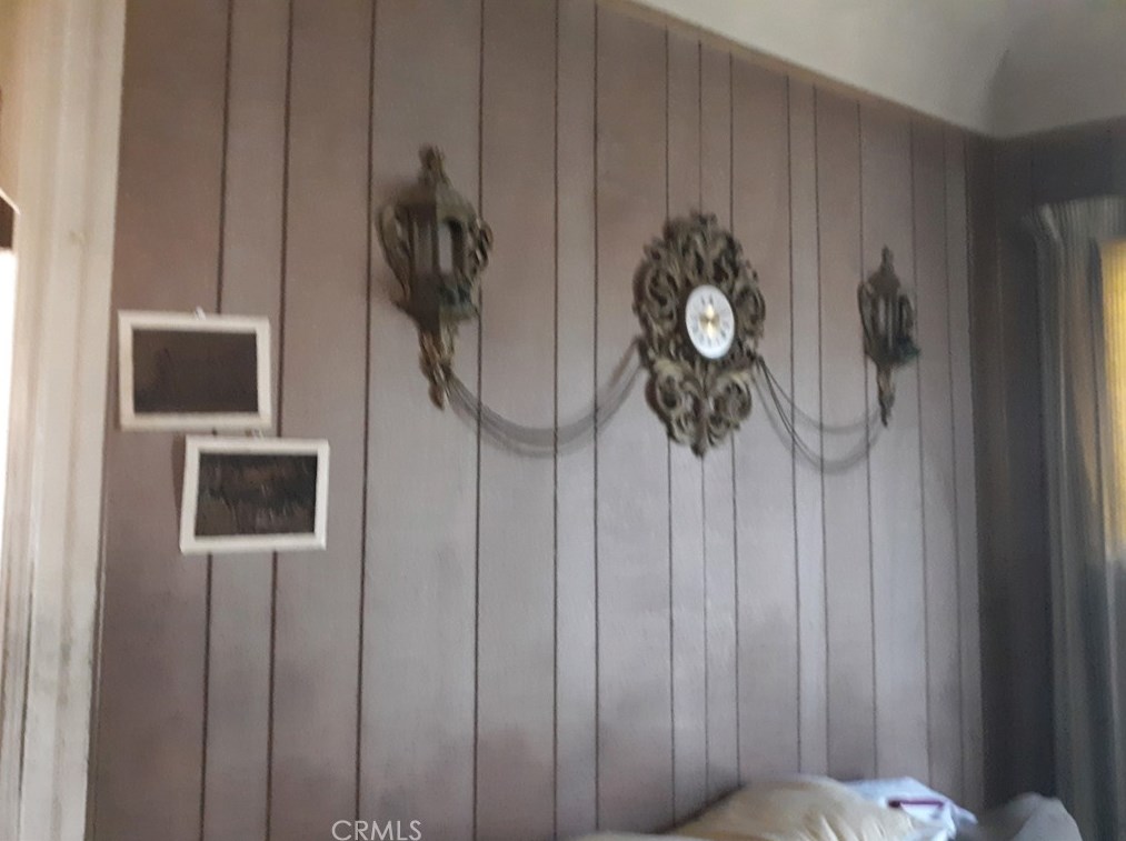 1158 50th St, Los Angeles CA  90011-4214 exterior